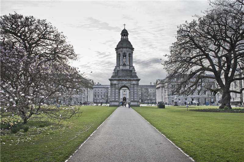 都柏林，被放逐者的城