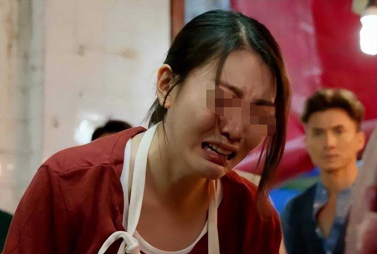 山东男子用烧红的木棍在妻子身上烫烙73处，家暴不可原谅