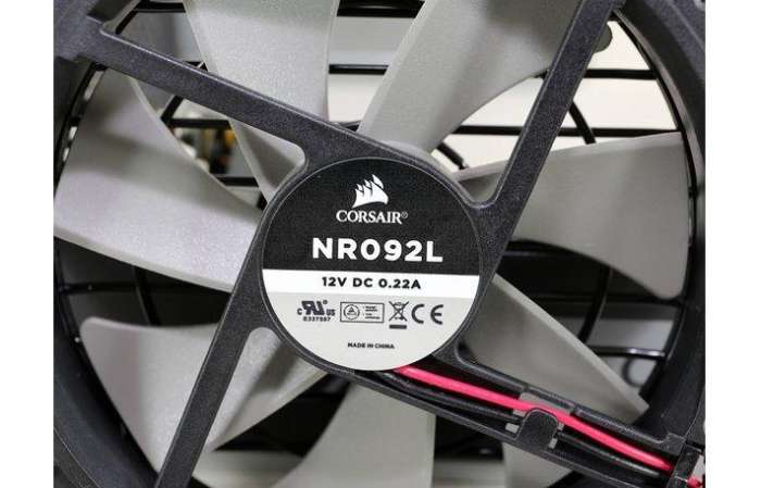 海盗船SF450 PSU测评：优秀良好的性能！