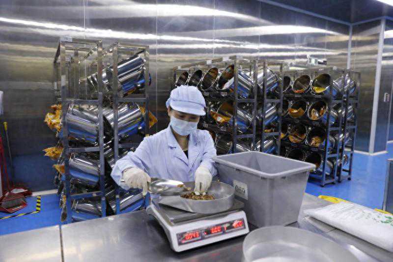 科技赋能做活“医药＋” 天植中药快速“生长”