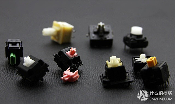 被厂家搁置的黑科技：机械键盘热插拔轴的前世今生