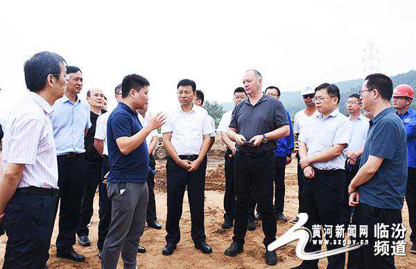 福川未来交通科技公司董事长一行在安泽开展项目考察