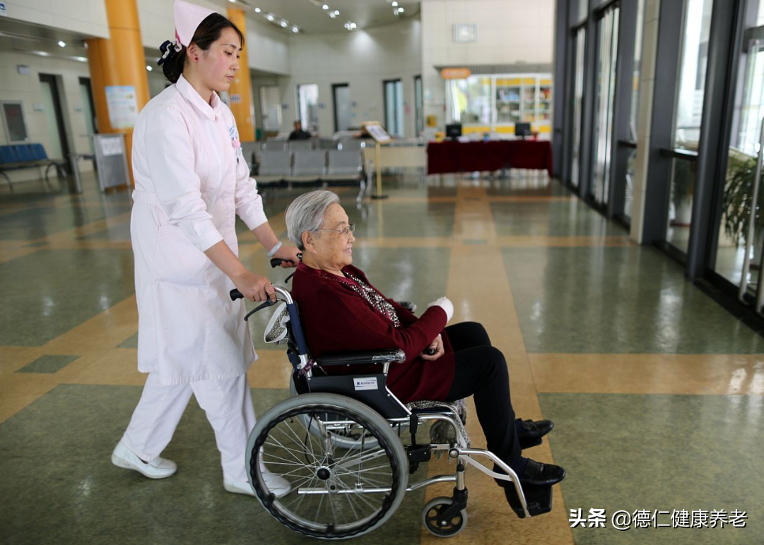 用朝阳守护夕阳，养老行业科技化转型，需要更多年轻人加入