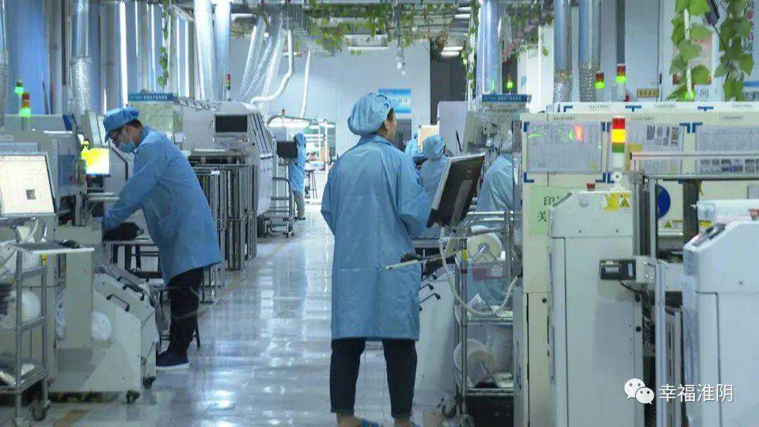 【奋楫笃行启新程】淮安尚研电子科技有限公司：铆足“虎”劲忙生产