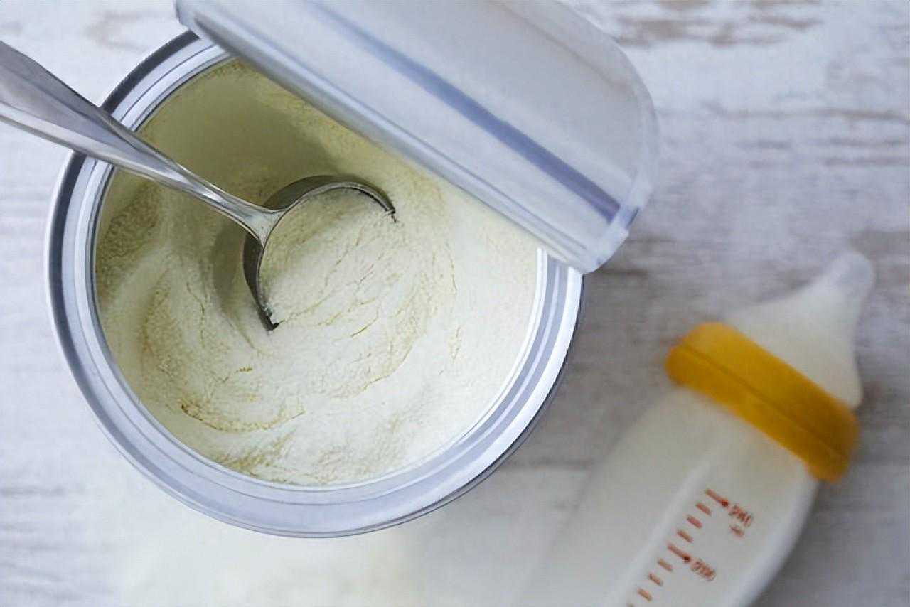 长沙诚益家科技有限公司与华丹乳业携手共创公益奶粉新篇章