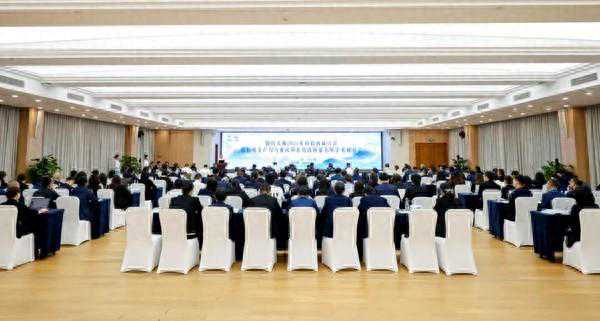 国药太极召开2024年科技创新大会暨新质生产力与重庆中医药高…