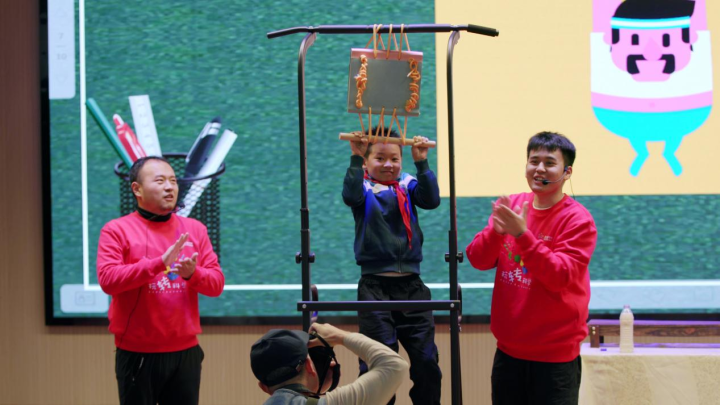 想要一个好玩有意义的假期吗？来浙江省科技馆解锁暑假打开新方式