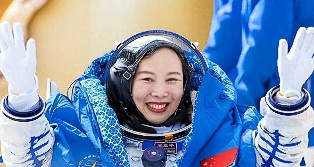 理肤泉举办科学抗衰主题研讨会 深度揭秘欧莱雅集团全球首发抗老前沿科技