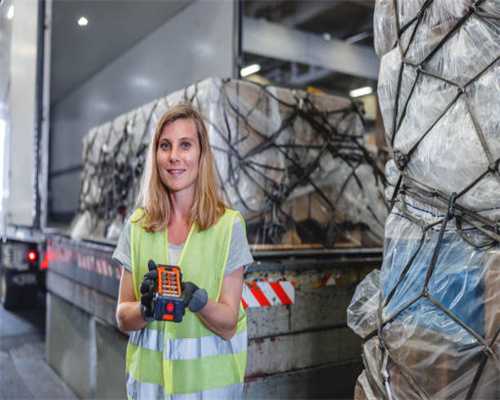 兰州交警曝光曝光80辆斑马线不礼让行人车辆