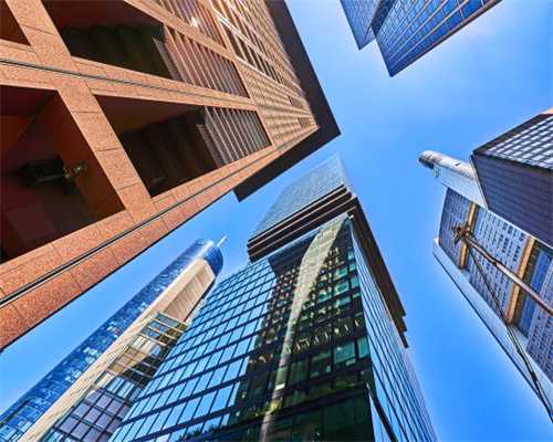 我负责安全守护 你负责金榜题名——郑州市交警爱心助考扫描