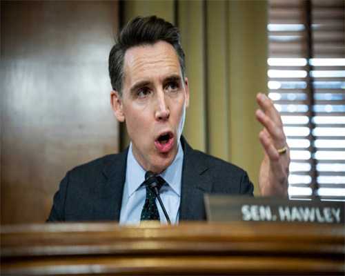 AD9162BBCA DAC核心基于与2×插值滤波器耦合的四开关架构