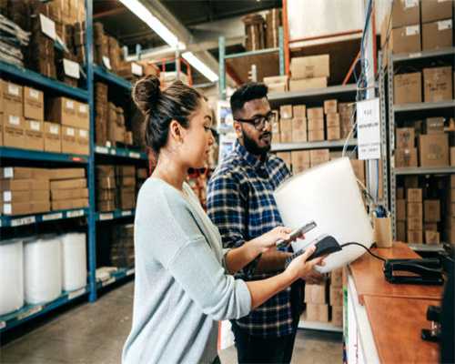 一体式KTV音响和分体式，选哪种更适合现代家庭？